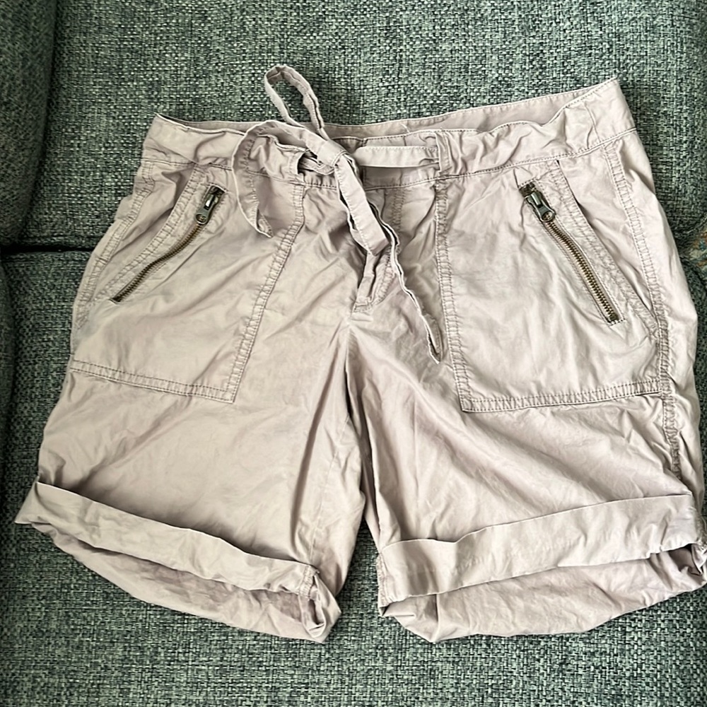 Ann Taylor LOFT size 6 shorts
